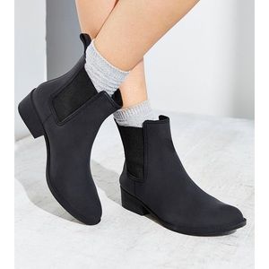 Jeffrey Campbell stormy rain boots